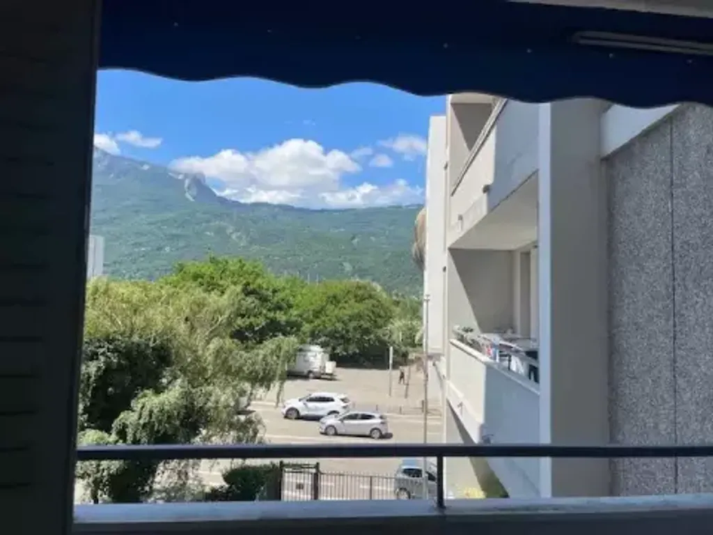 Achat appartement à vendre 5 pièces 84 m² - Grenoble