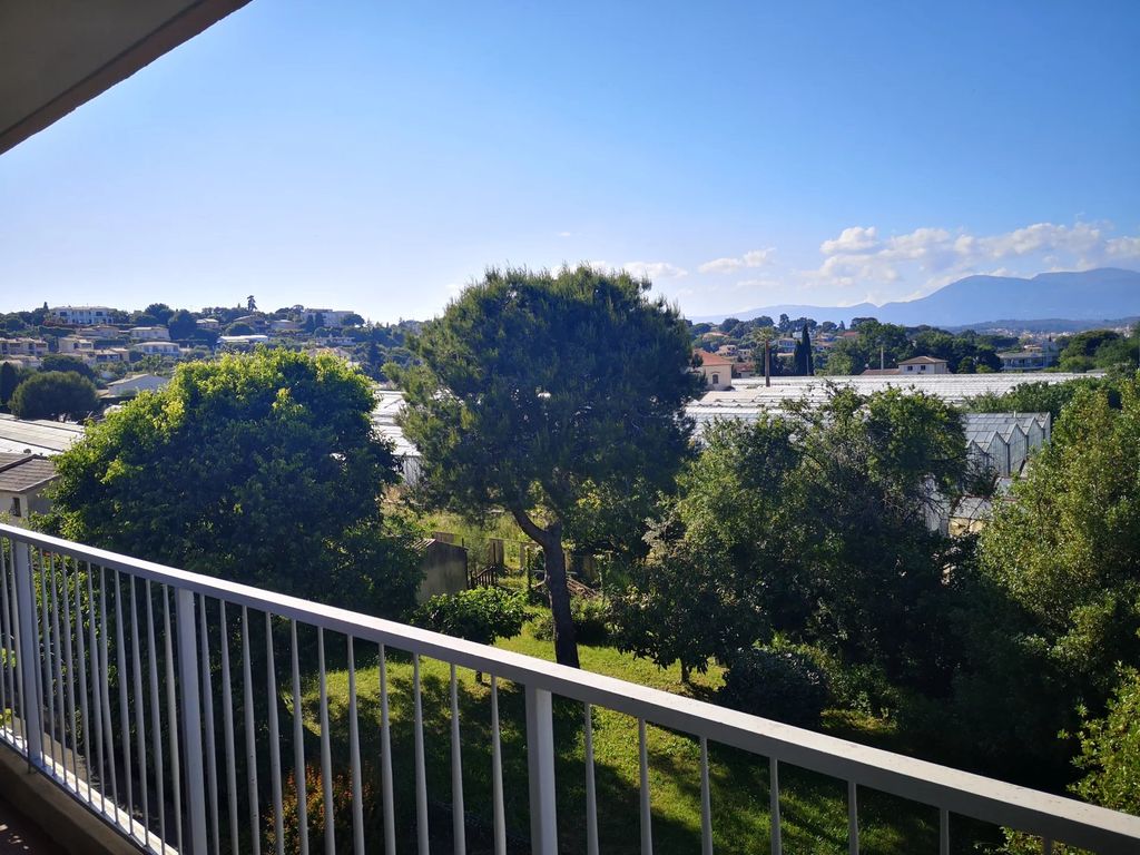 Achat appartement 4 pièce(s) Antibes