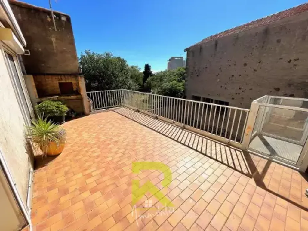 Achat appartement à vendre 4 pièces 92 m² - Agde