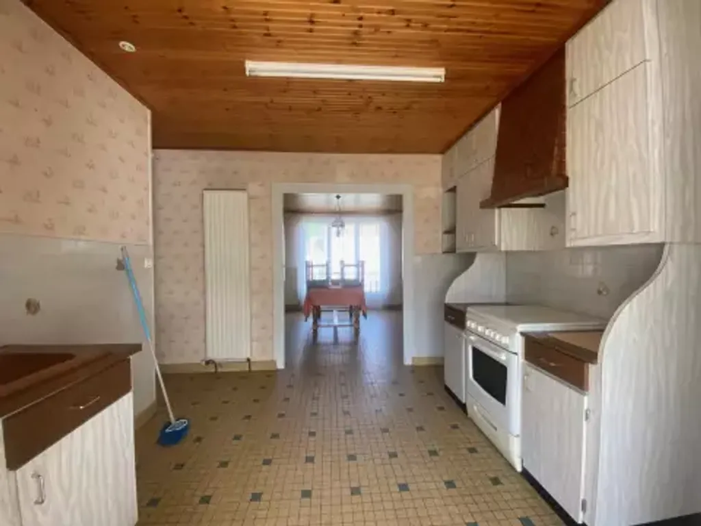 Achat maison à vendre 2 chambres 67 m² - Coëx