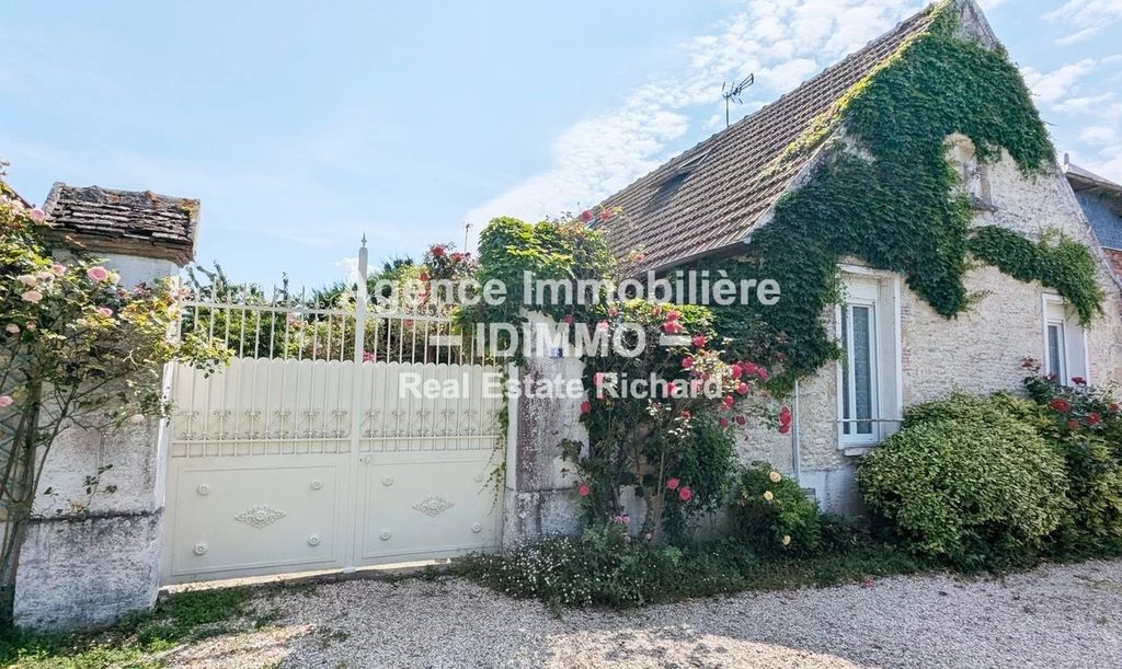 Achat maison à vendre 3 chambres 122 m² - Beaune-la-Rolande