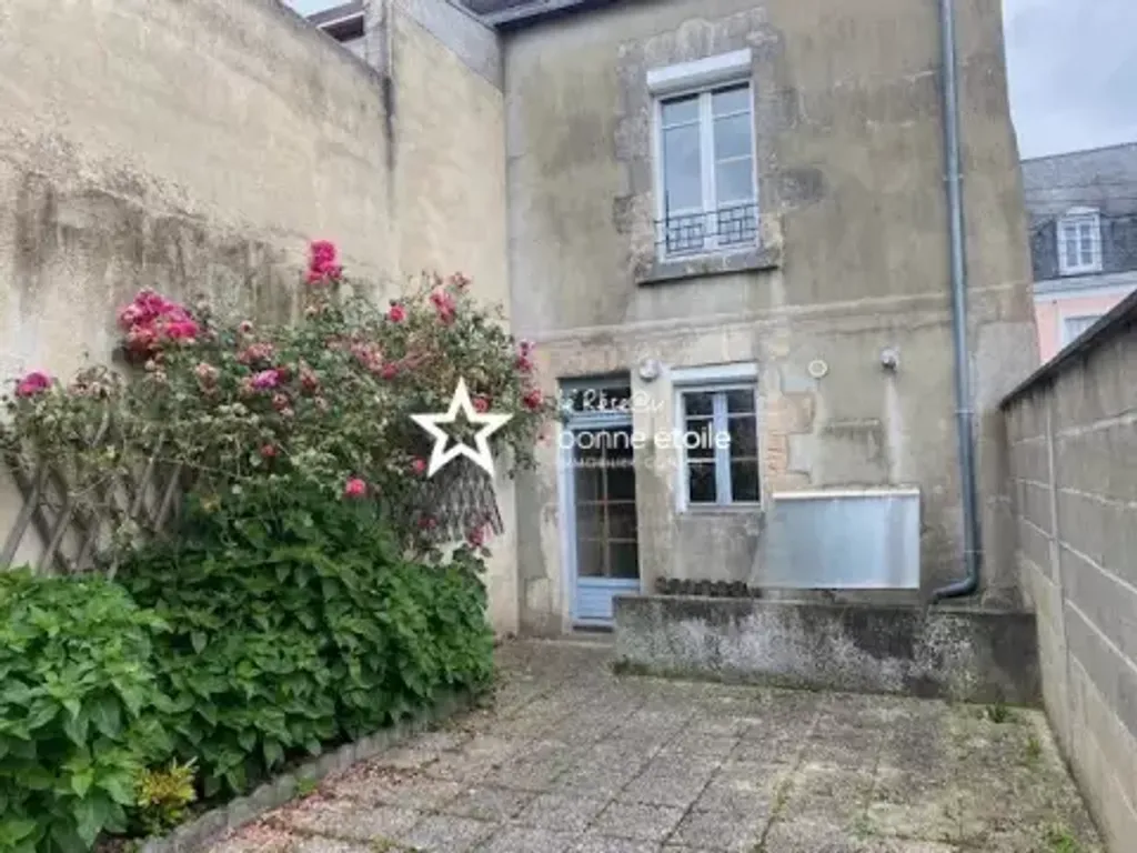 Achat maison à vendre 4 chambres 106 m² - Mamers