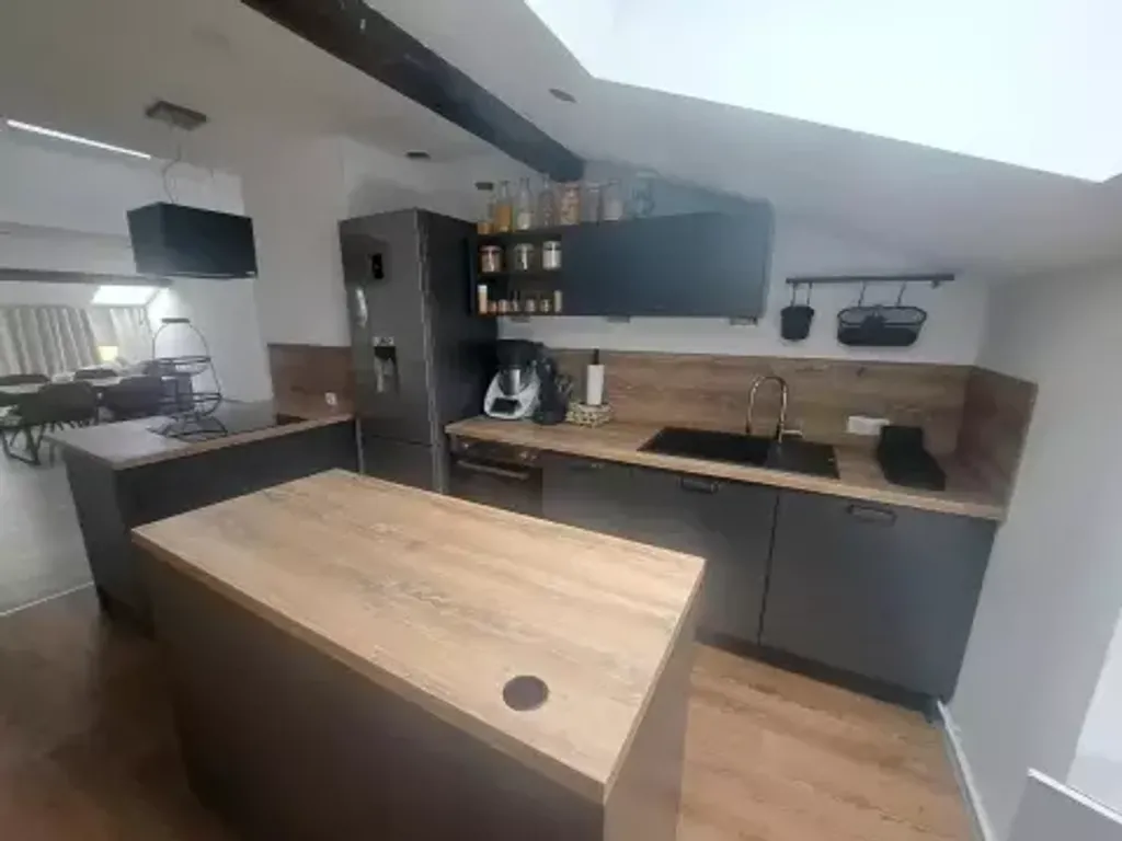 Achat appartement à vendre 3 pièces 89 m² - Épinal