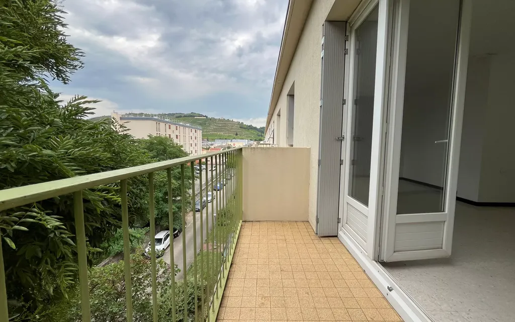 Achat appartement à vendre 4 pièces 70 m² - Tain-l'Hermitage