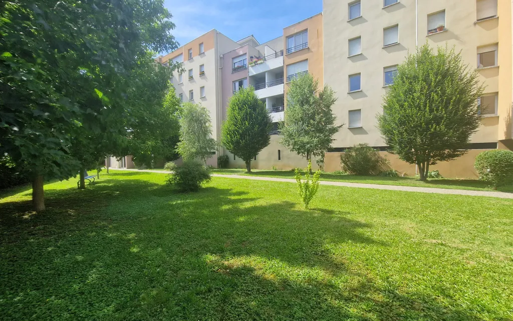 Achat appartement à vendre 3 pièces 72 m² - Agen