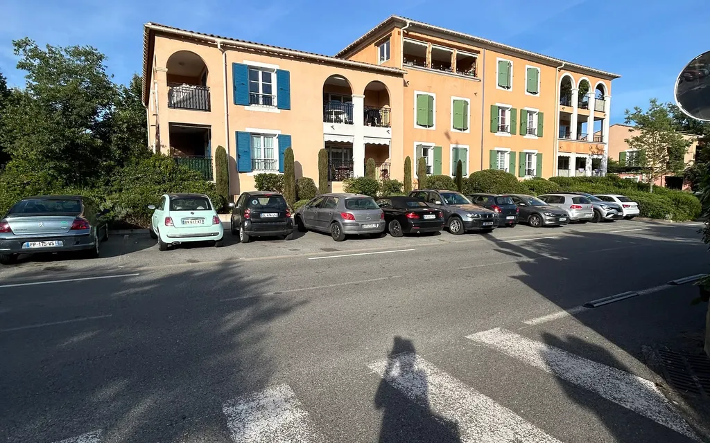 Achat appartement à vendre 3 pièces 60 m² - Roquefort-les-Pins