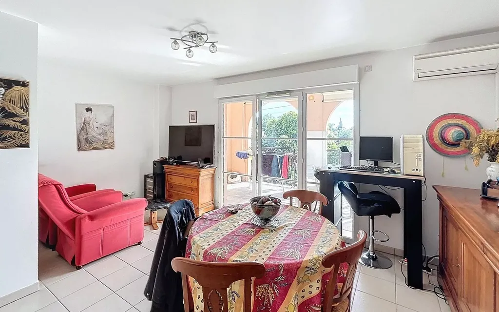 Achat appartement à vendre 3 pièces 60 m² - Roquefort-les-Pins