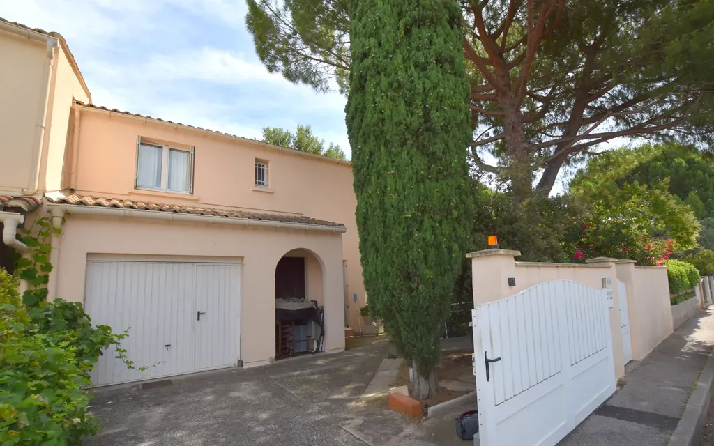 Achat maison à vendre 3 chambres 84 m² - Montpellier