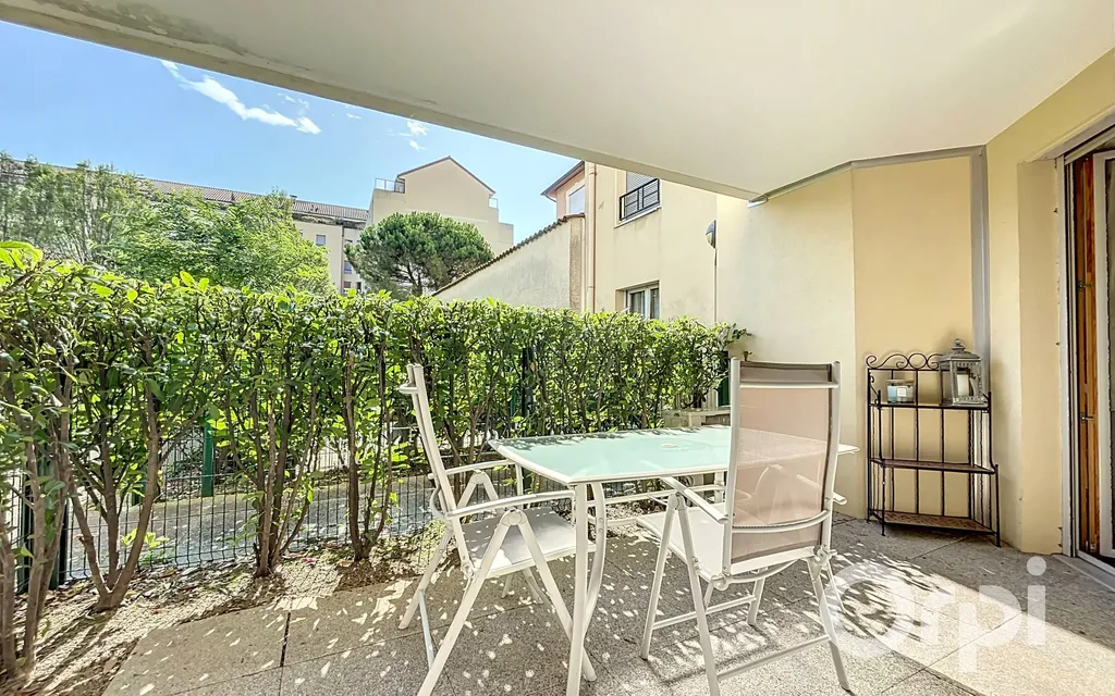 Achat appartement à vendre 3 pièces 85 m² - Villeurbanne