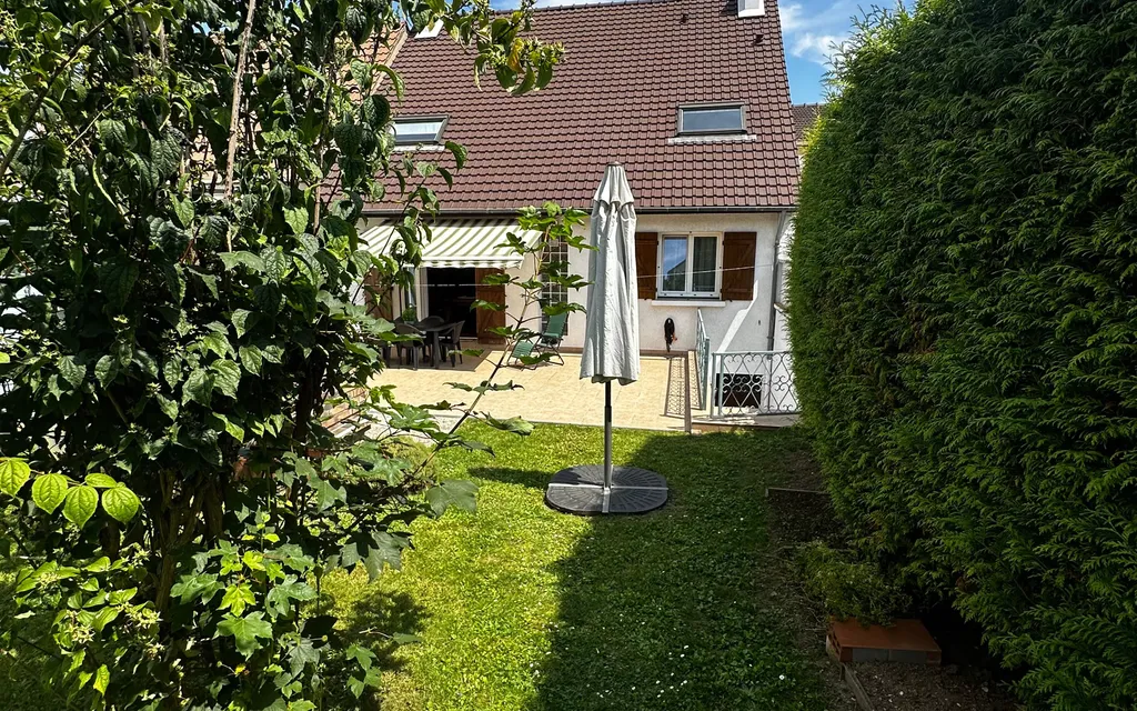 Achat maison à vendre 4 chambres 163 m² - Vitry-sur-Seine