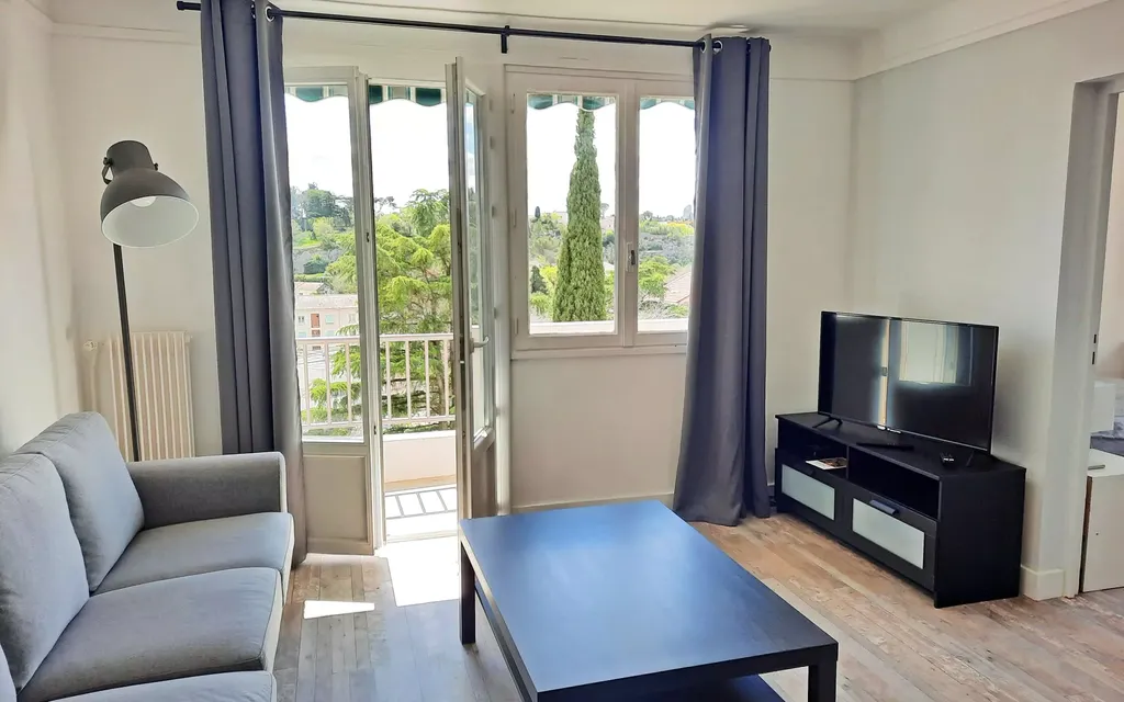 Achat appartement à vendre 4 pièces 62 m² - Nîmes