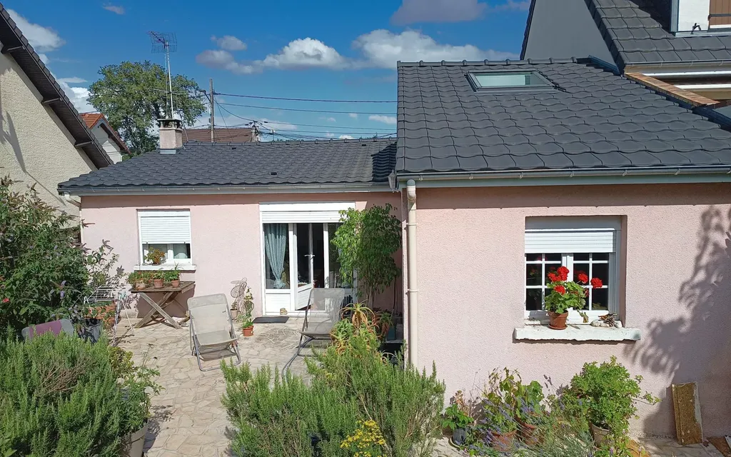 Achat maison à vendre 2 chambres 73 m² - Chelles