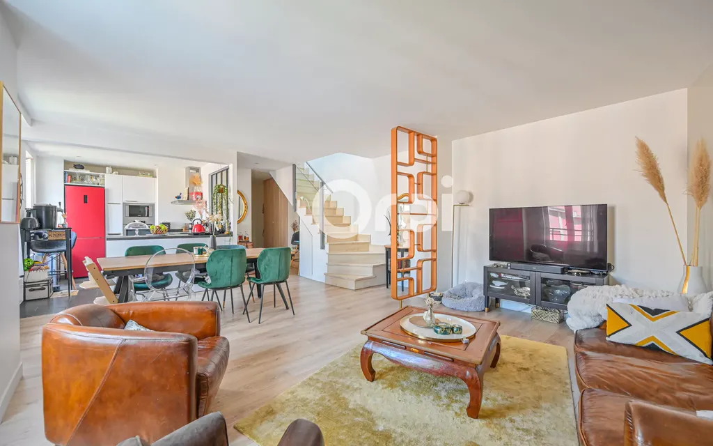 Achat duplex à vendre 4 pièces 93 m² - Paris 11ème arrondissement