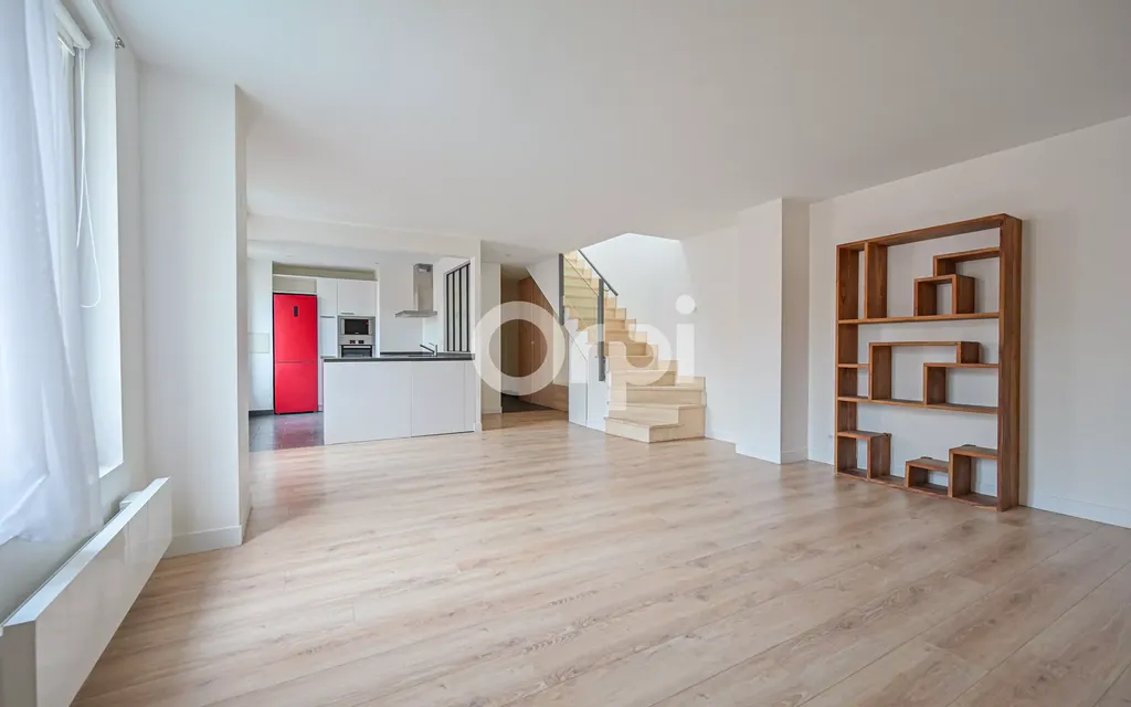 Achat duplex à vendre 4 pièces 93 m² - Paris 11ème arrondissement