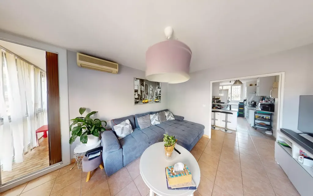 Achat appartement à vendre 4 pièces 74 m² - La Valette-du-Var