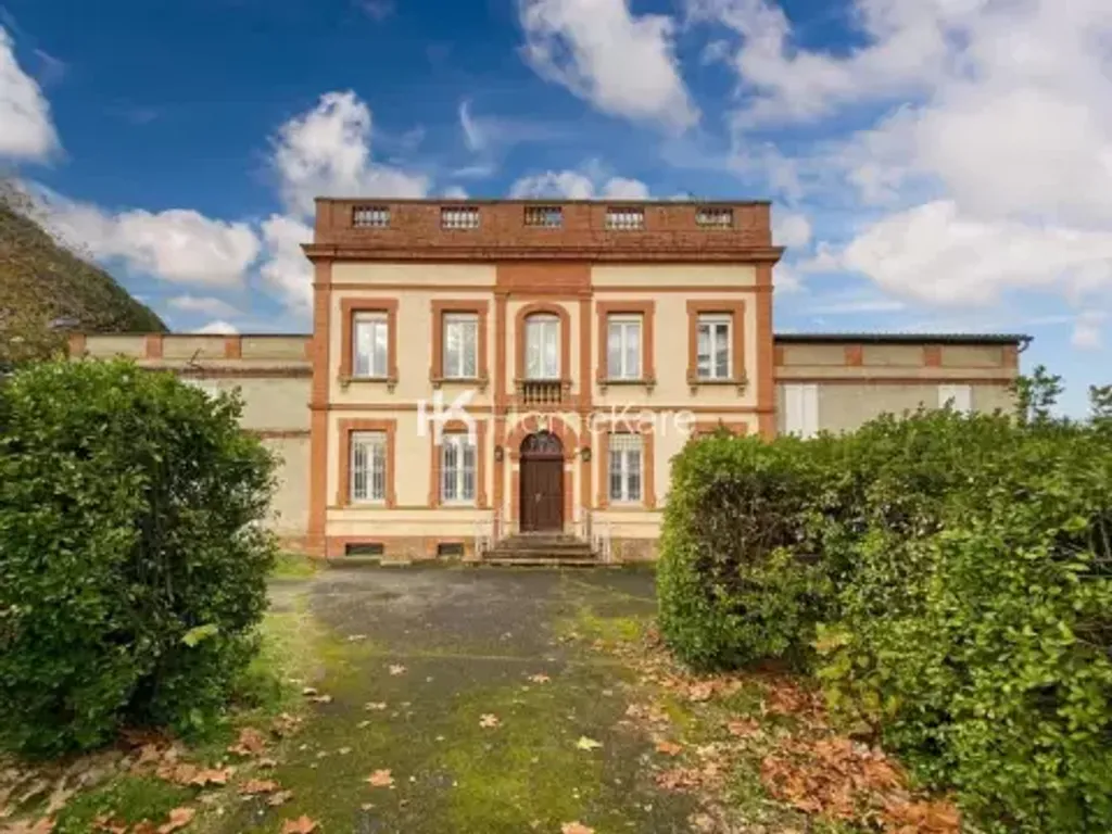 Achat maison à vendre 7 chambres 330 m² - Tournefeuille