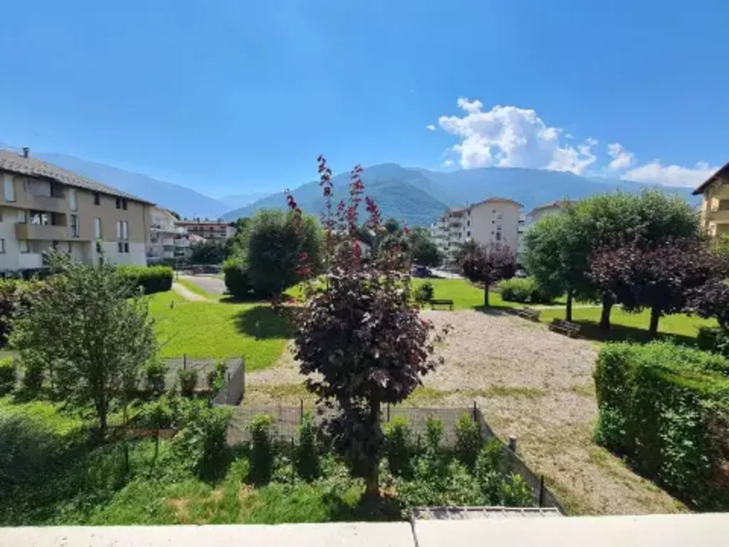 Achat appartement à vendre 4 pièces 81 m² - Albertville