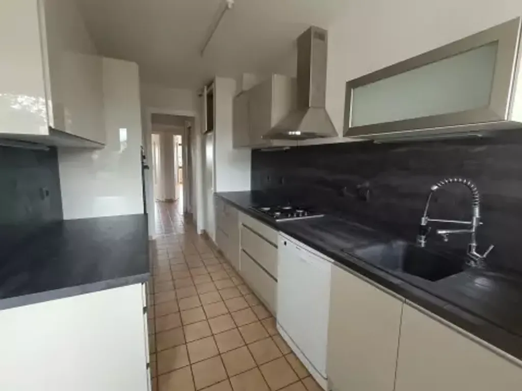 Achat appartement à vendre 4 pièces 103 m² - Thonon-les-Bains