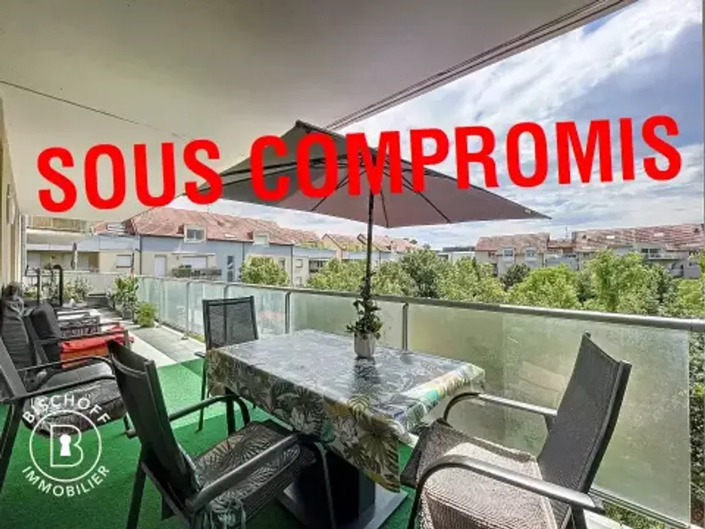 Achat appartement à vendre 5 pièces 112 m² - Huningue