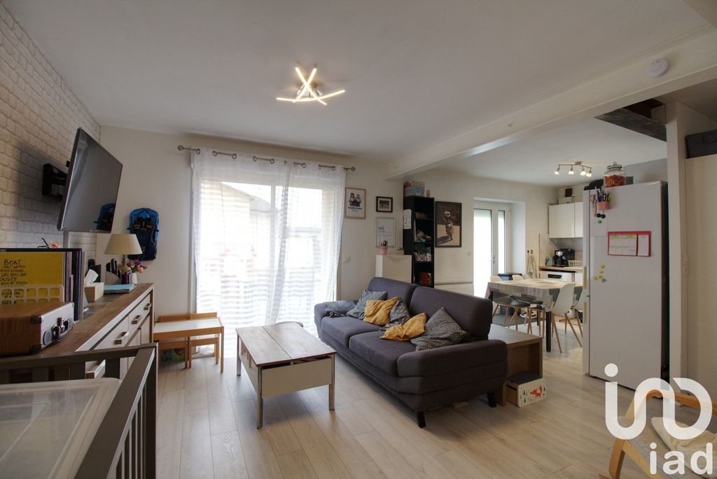 Achat maison à vendre 2 chambres 82 m² - Arbanats