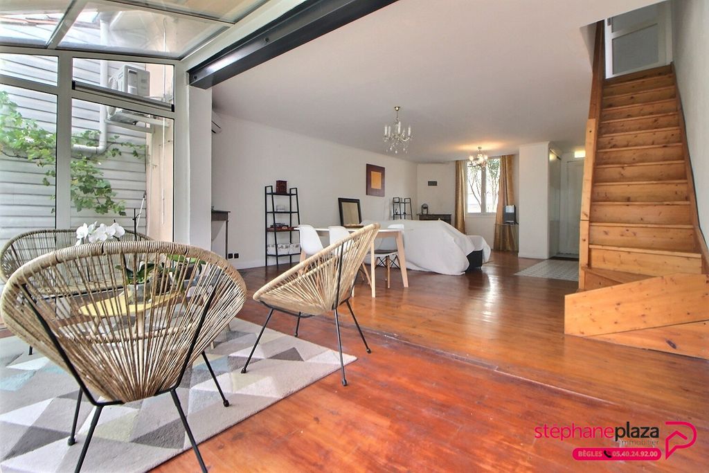 Achat maison à vendre 3 chambres 138 m² - Bordeaux