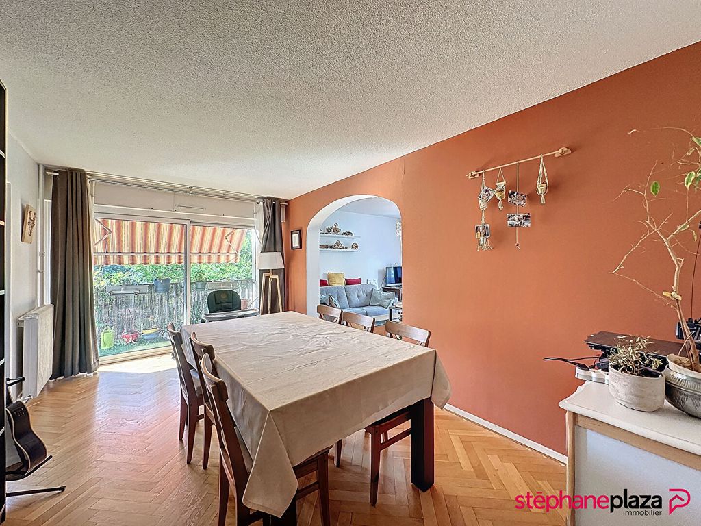 Achat appartement à vendre 3 pièces 79 m² - Lyon 8ème arrondissement