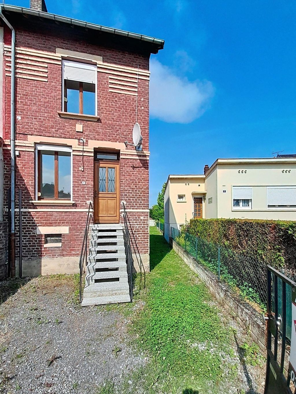 Achat maison à vendre 2 chambres 62 m² - Tergnier