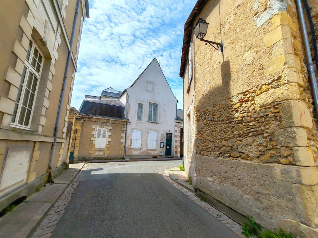 Achat maison à vendre 4 chambres 135 m² - La Flèche