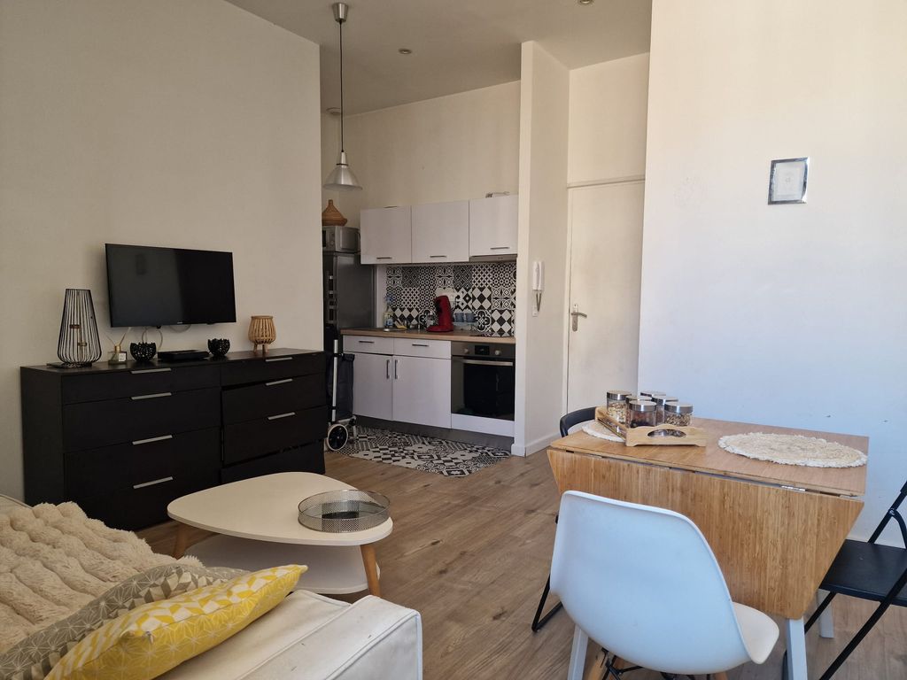 Achat appartement à vendre 2 pièces 33 m² - Marseille 5ème arrondissement