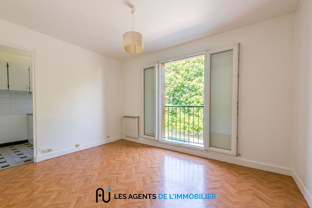 Achat appartement à vendre 2 pièces 33 m² - Rueil-Malmaison