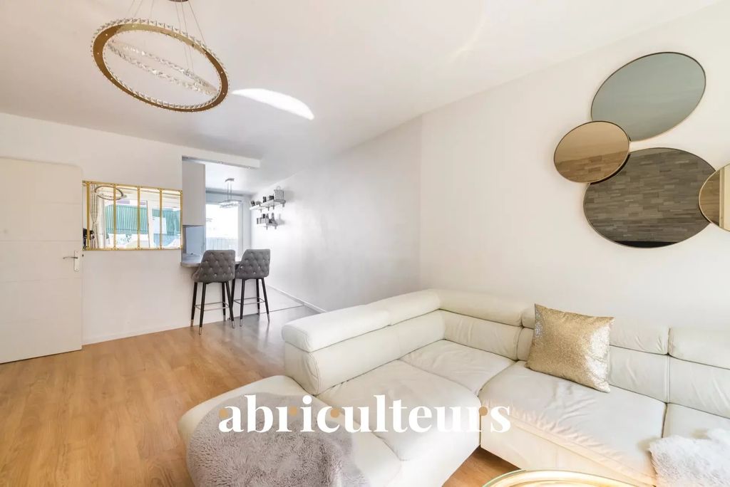 Achat appartement à vendre 5 pièces 100 m² - Saint-Denis