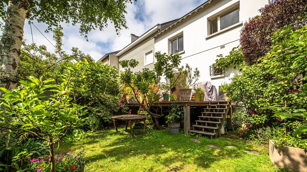Achat maison à vendre 6 chambres 180 m² - Nantes