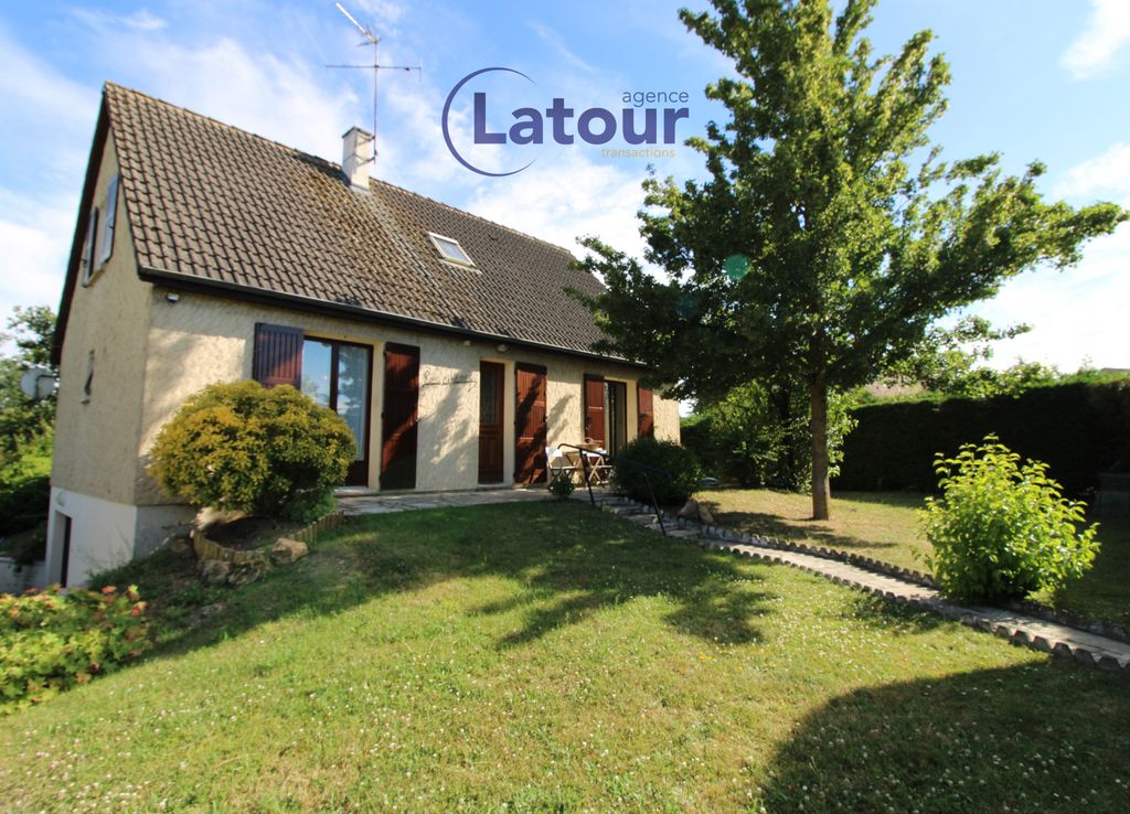 Achat maison à vendre 4 chambres 117 m² - Saint-Lubin-des-Joncherets