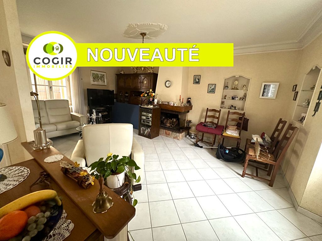 Achat maison à vendre 3 chambres 120 m² - Vezin-le-Coquet