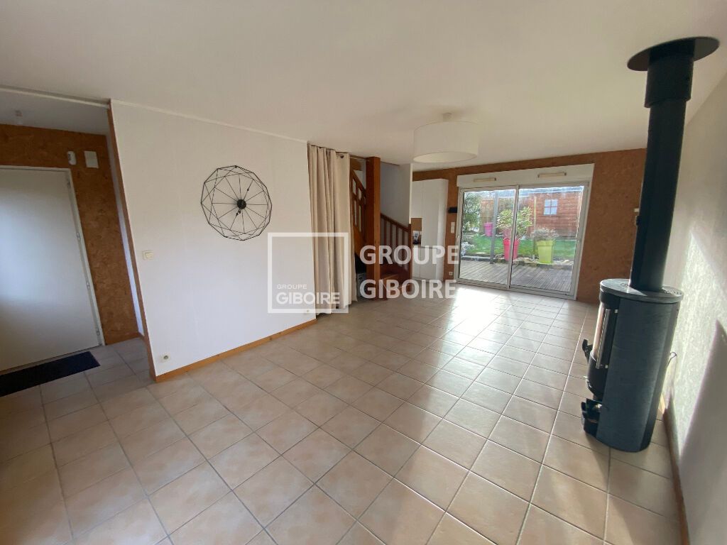 Achat maison à vendre 3 chambres 88 m² - La Chapelle-des-Fougeretz