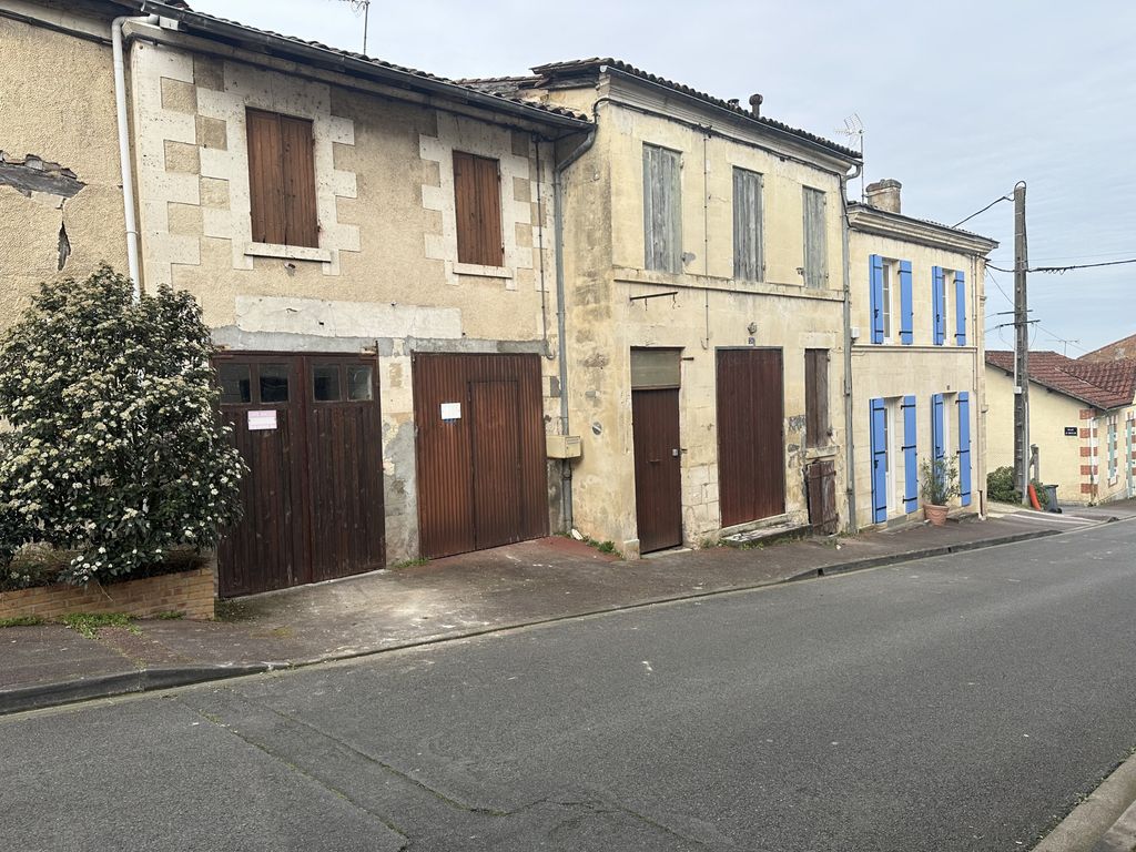 Achat maison à vendre 4 chambres 107 m² - La Roche-Chalais