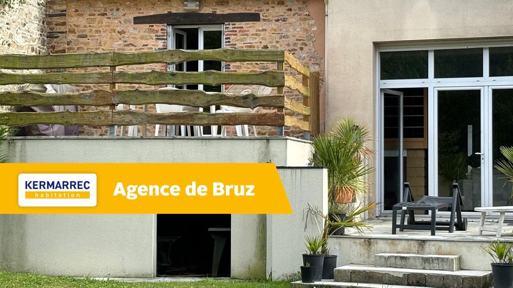 Achat maison à vendre 4 chambres 145 m² - La Bosse-de-Bretagne