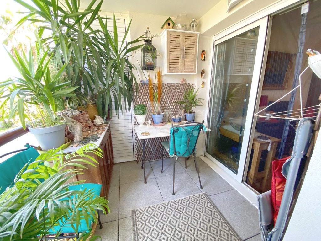 Achat appartement à vendre 2 pièces 38 m² - Sète