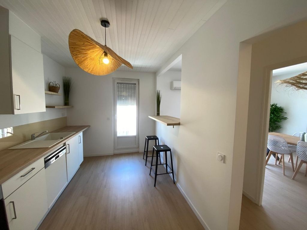 Achat appartement à vendre 4 pièces 87 m² - Sète