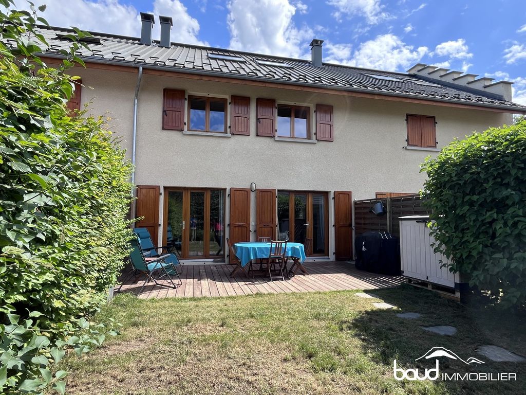 Achat maison à vendre 3 chambres 98 m² - Villard-de-Lans