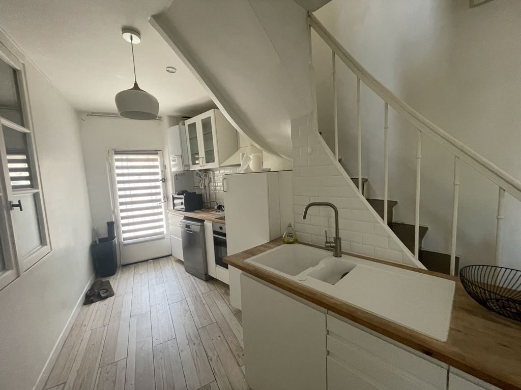 Achat maison à vendre 2 chambres 73 m² - Laval