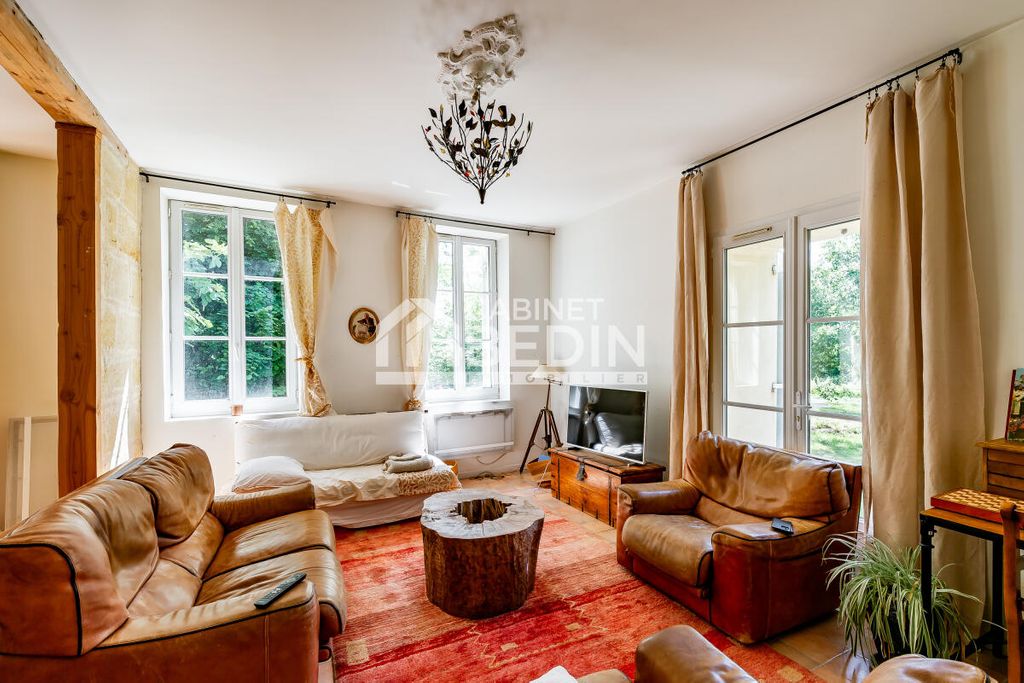 Achat maison à vendre 4 chambres 141 m² - Baron