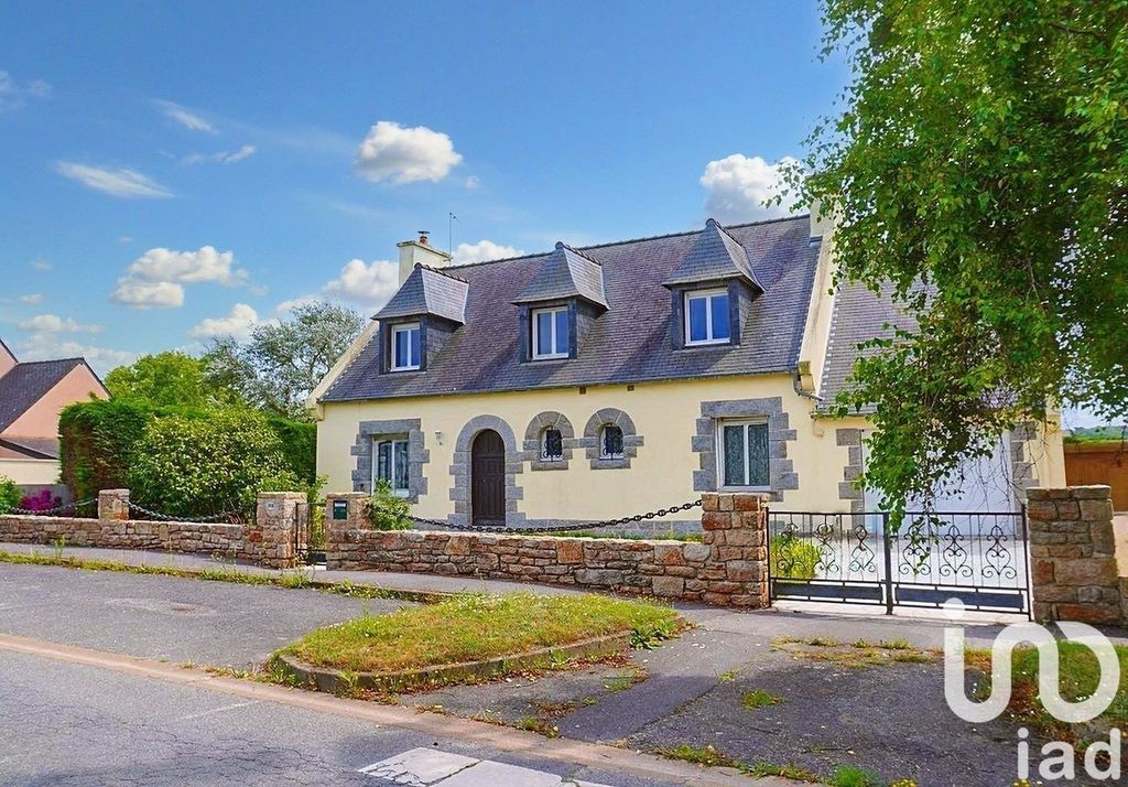 Achat maison à vendre 5 chambres 128 m² - Roscoff