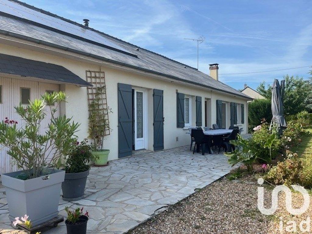 Achat maison à vendre 3 chambres 118 m² - Baugé-en-Anjou