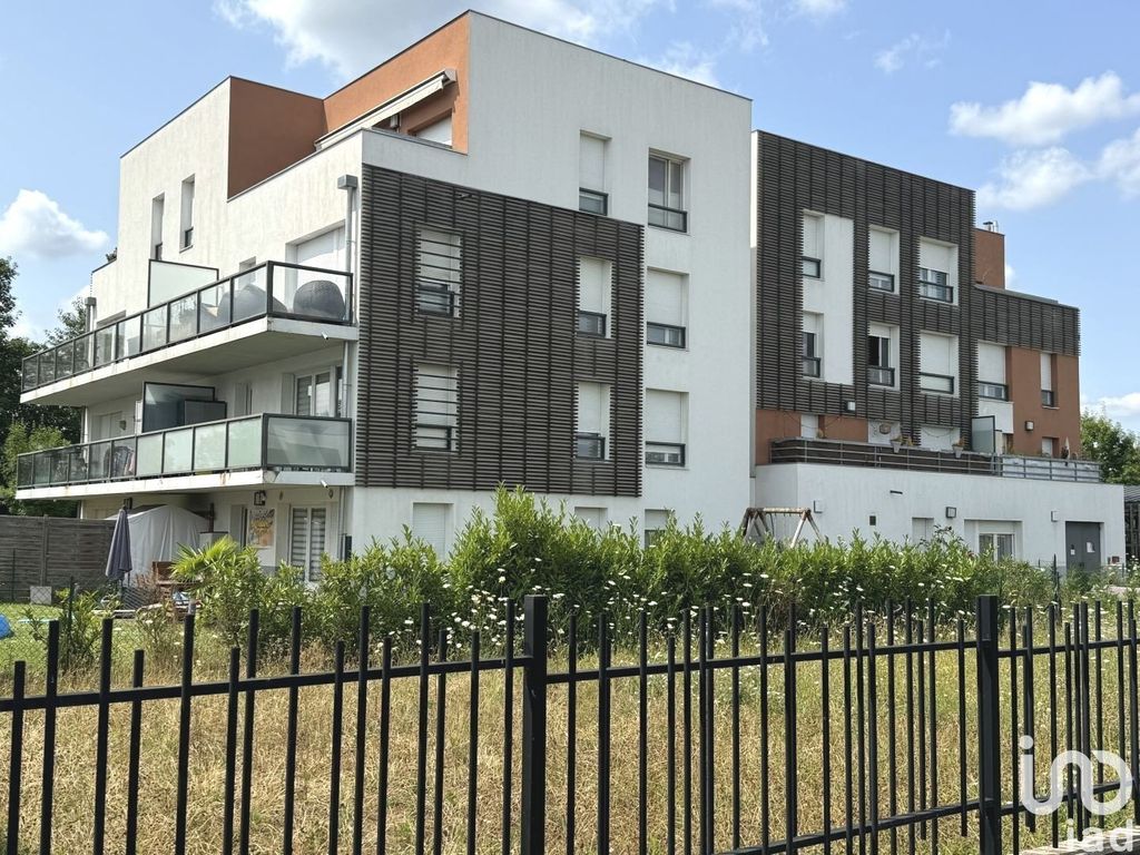 Achat appartement à vendre 3 pièces 62 m² - Moissy-Cramayel