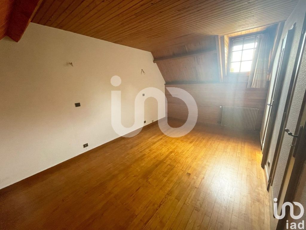 Achat maison à vendre 4 chambres 183 m² - Flipou