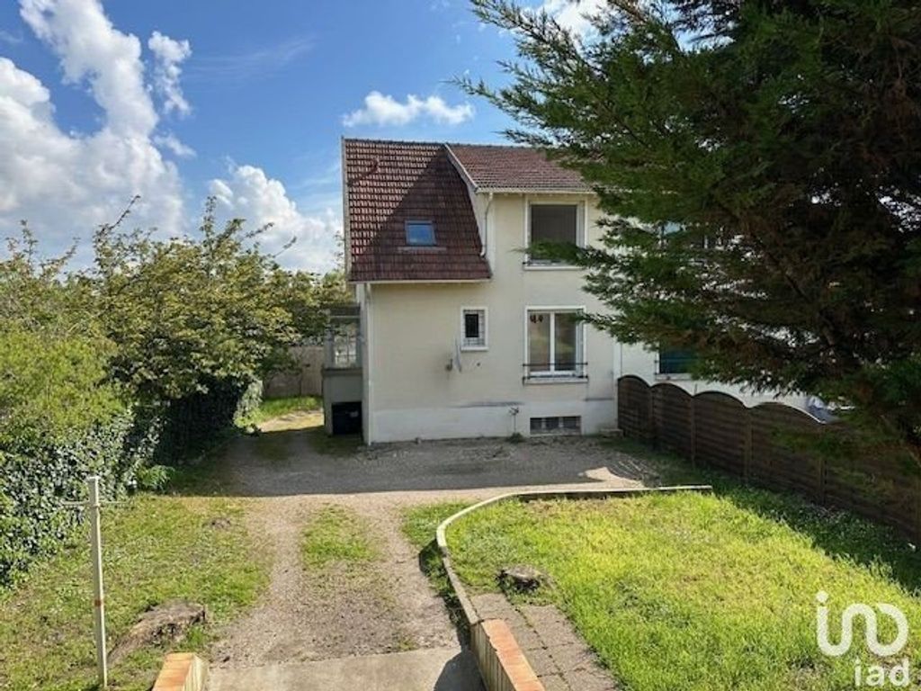 Achat maison à vendre 4 chambres 127 m² - Saint-Ouen-l'Aumône