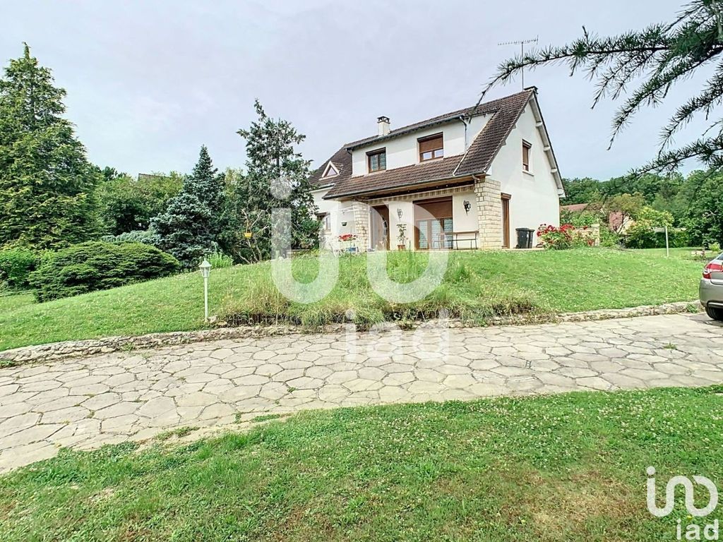 Achat maison à vendre 4 chambres 160 m² - Aulnay-la-Rivière