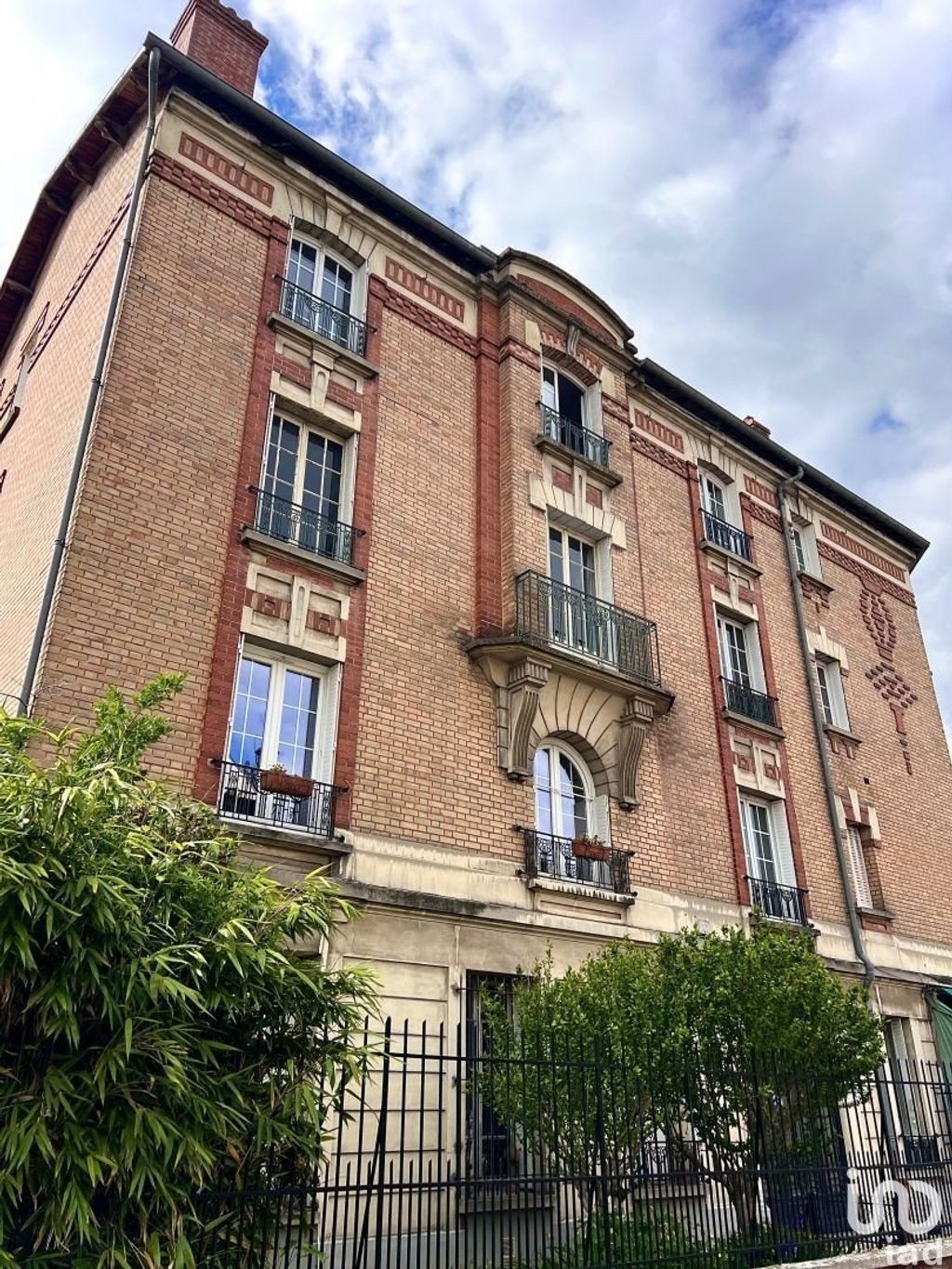 Achat appartement à vendre 3 pièces 67 m² - Maisons-Laffitte