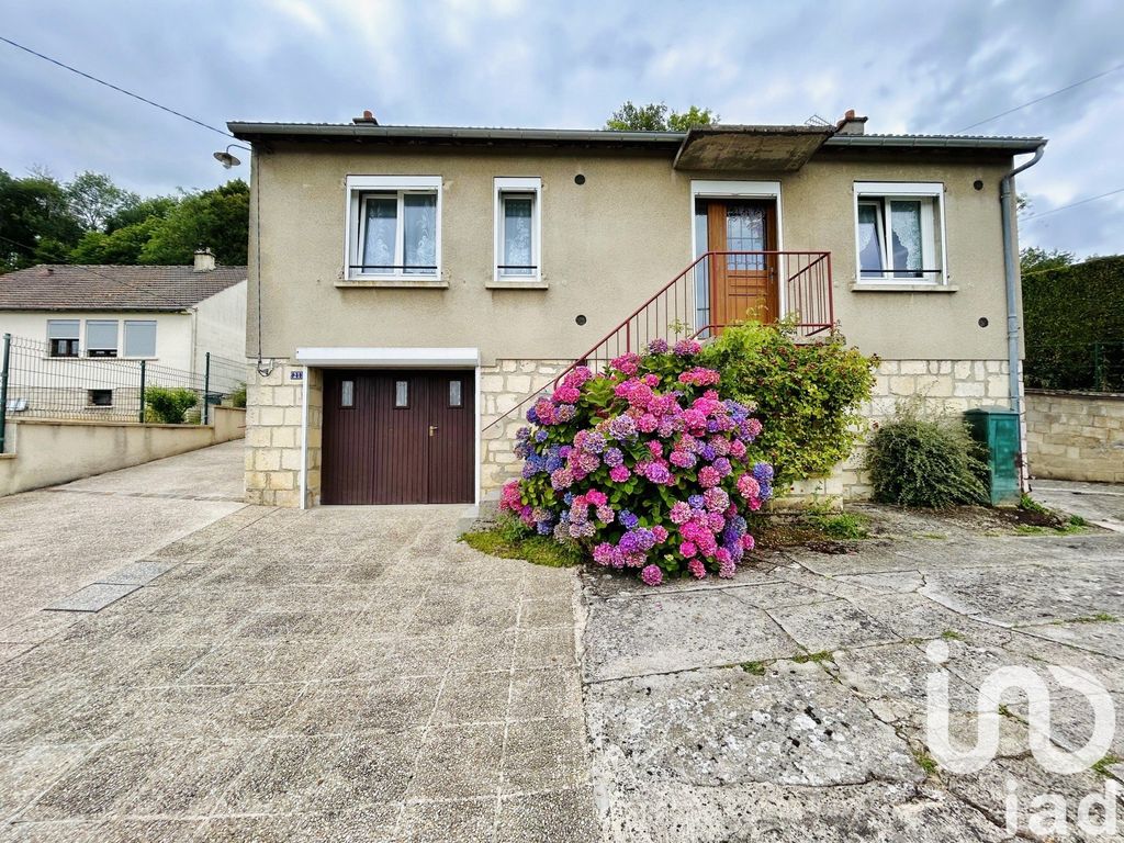 Achat maison à vendre 2 chambres 65 m² - Ambleny